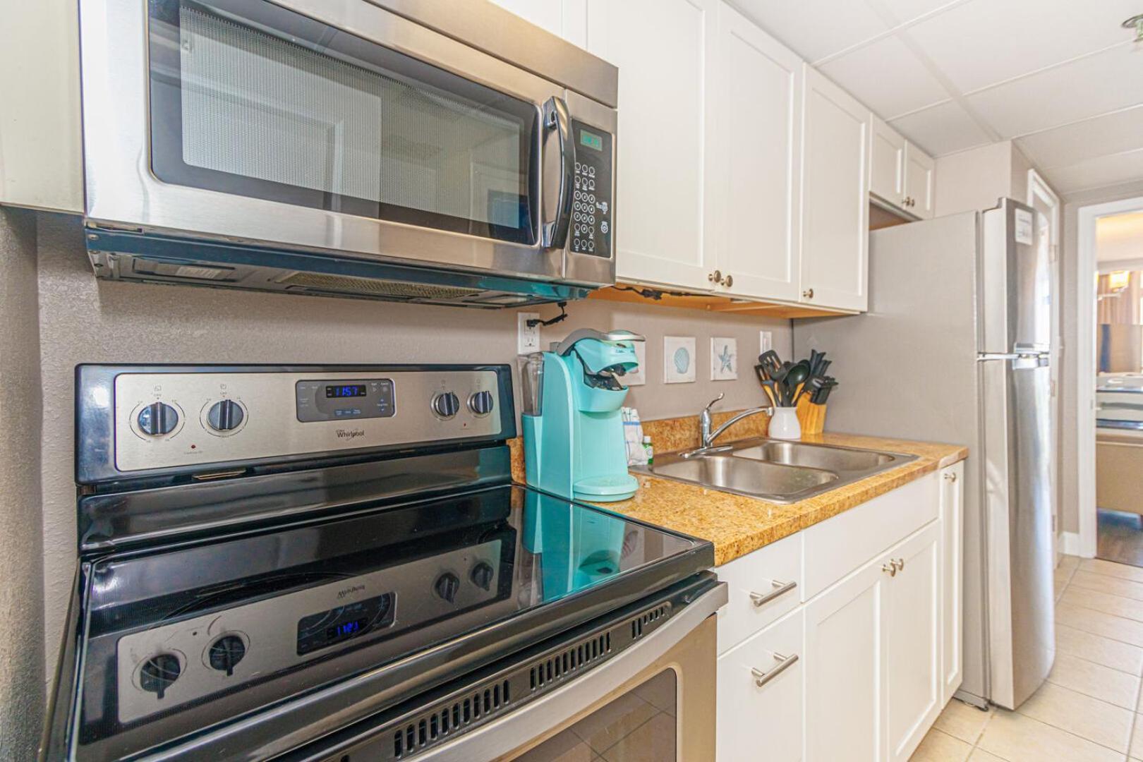 Oceanfront 1 Bedroom Suite With Beautiful Decor And Accents Caravelle Resort 1039 Sleeps 6 Guests Myrtle Beach Buitenkant foto